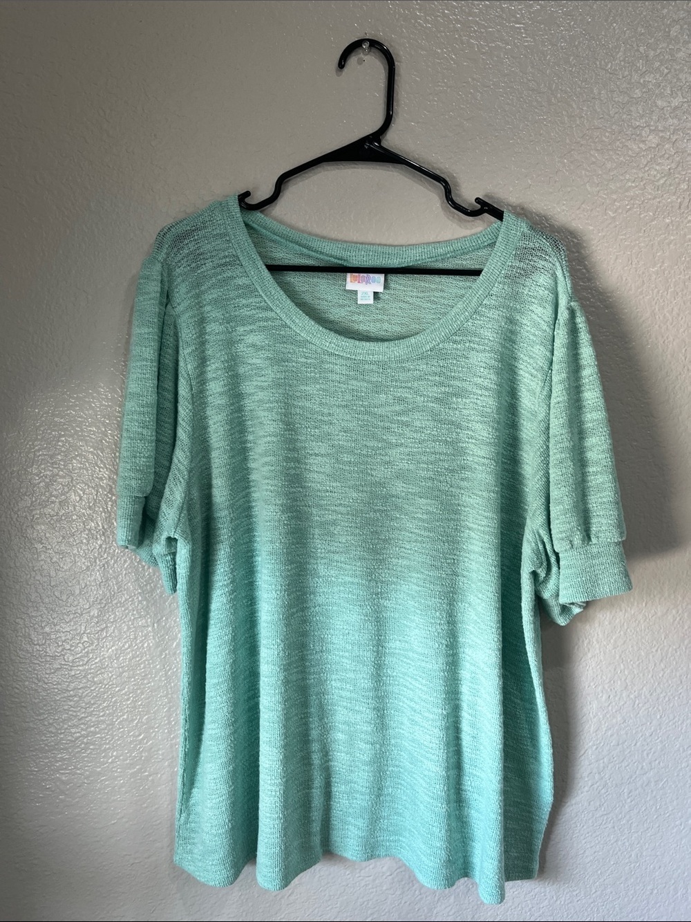 LuLaRoe Mint Green Short Sleeve Knit Top Sz 2XL Boho cottage core Chic TC556